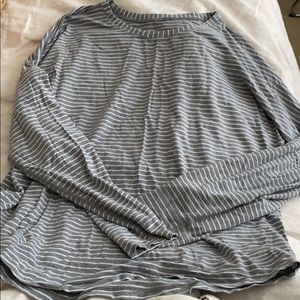 Long sleeved lululemon top